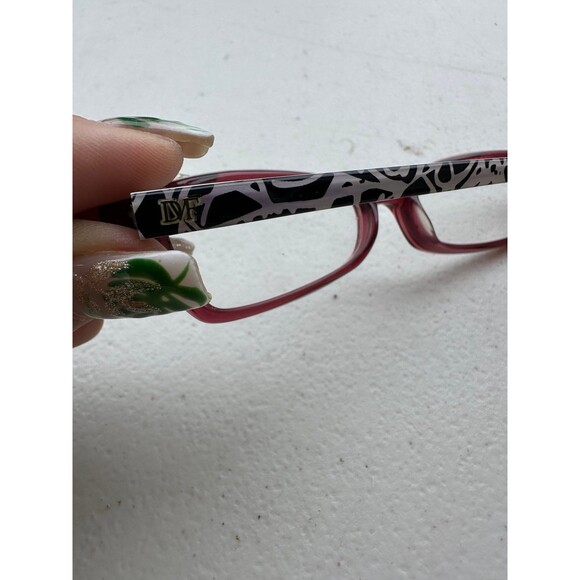 Diane Von Furstenburg Subtle Cat-Eye Rectangle Frame Graphic Temple Eyeglasses - Picture 2 of 4
